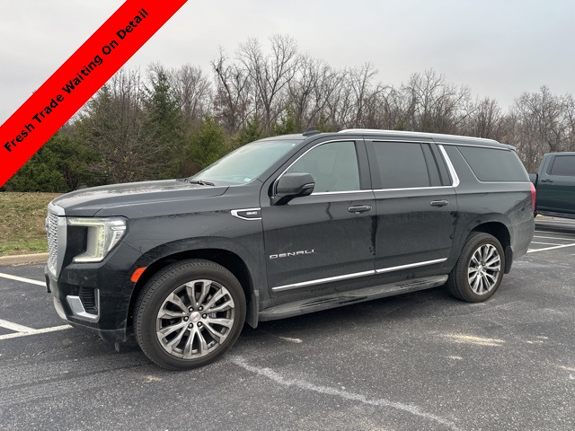 2021 GMC Yukon XL Denali's photo