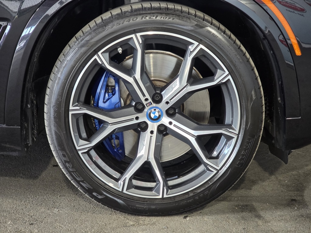 Thumbnail: 2023 BMW X5 - 4
