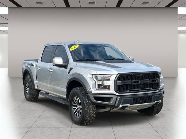 2019 Ford F-150 Raptor SuperCrew 4WD