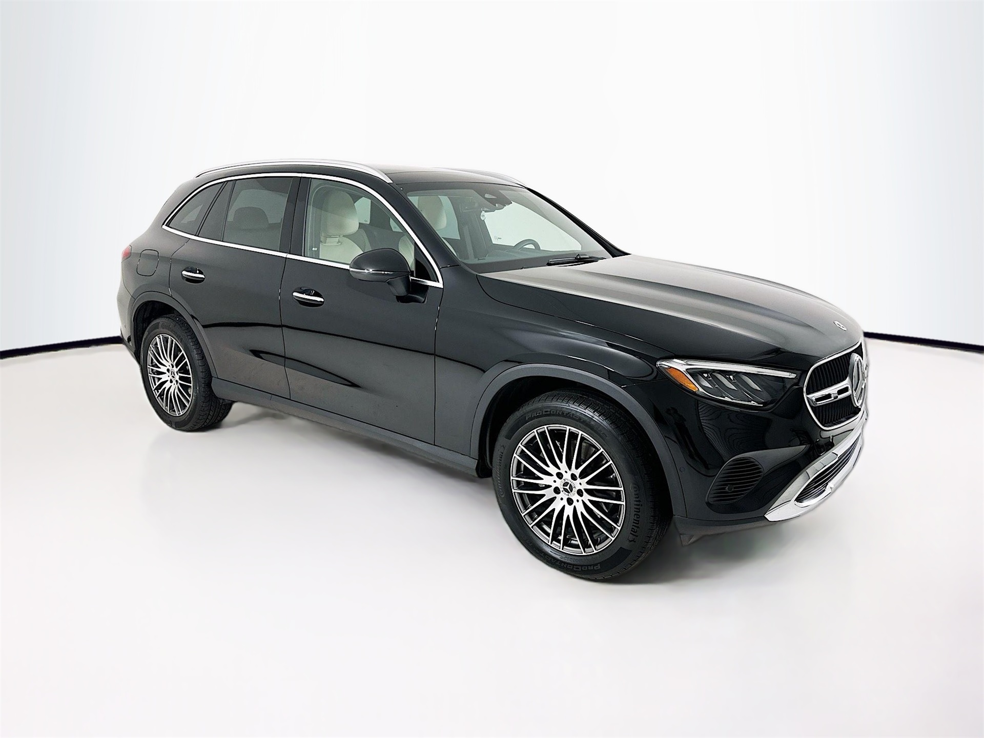 2026 Mercedes-Benz GLC 300 RWD