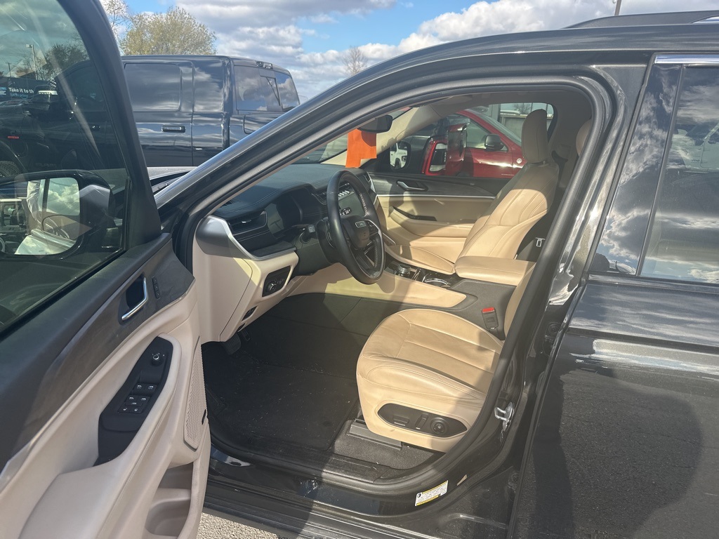 Used Car 2021 Jeep Grand Cherokee L  Limited For Sale Under $30,000 In San Marcos, Texas