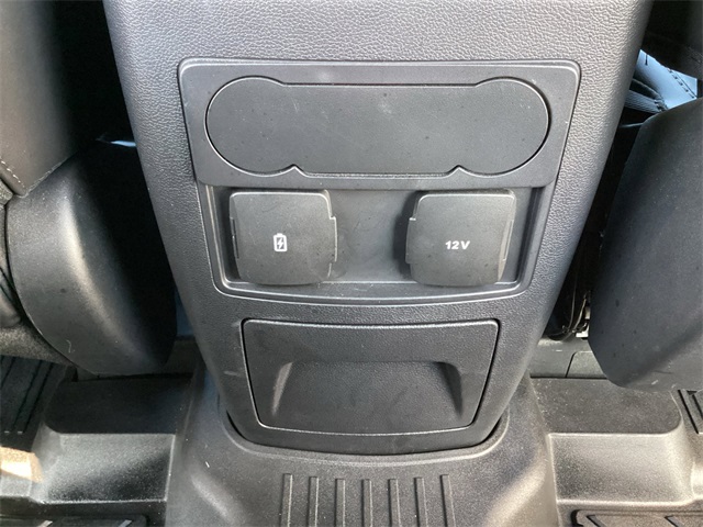 Used Car 2023 Ford Explorer  Xlt For Sale Under $30,000 In San Antonio, Texas