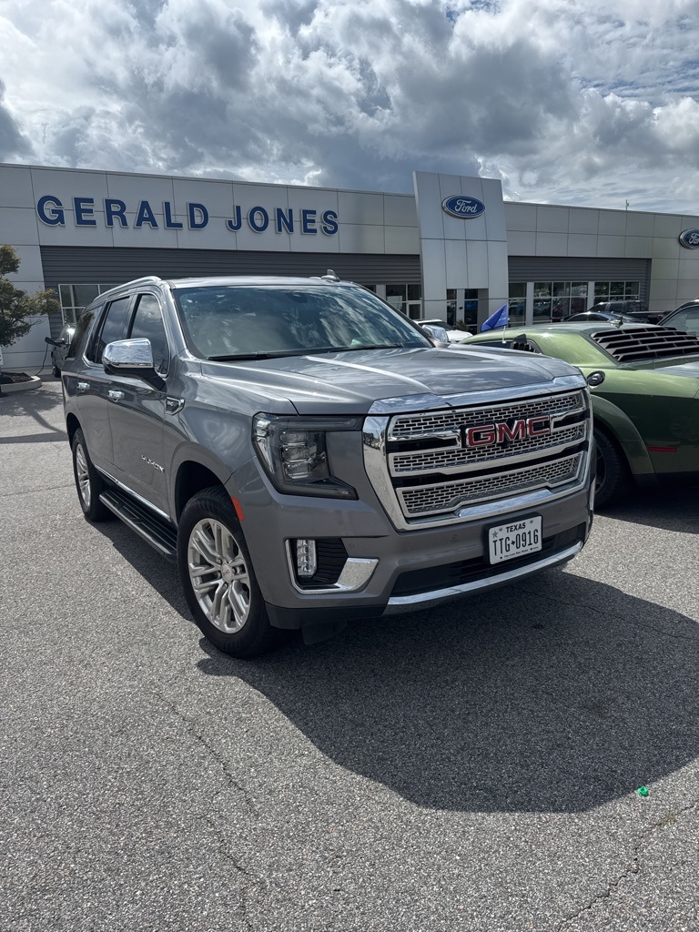 2022 GMC Yukon SLT