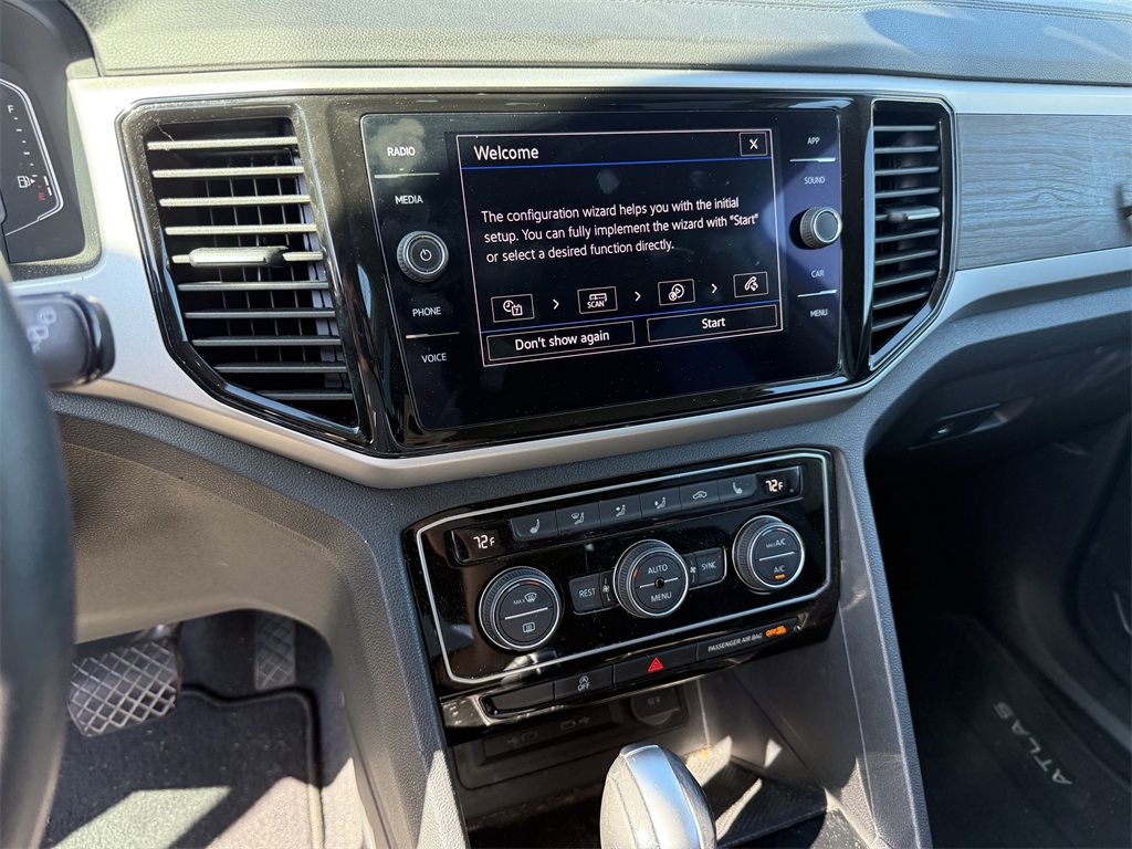 2022 Volkswagen Atlas 3.6L V6 SE w/Technology White at DeMontrond Automotive Group