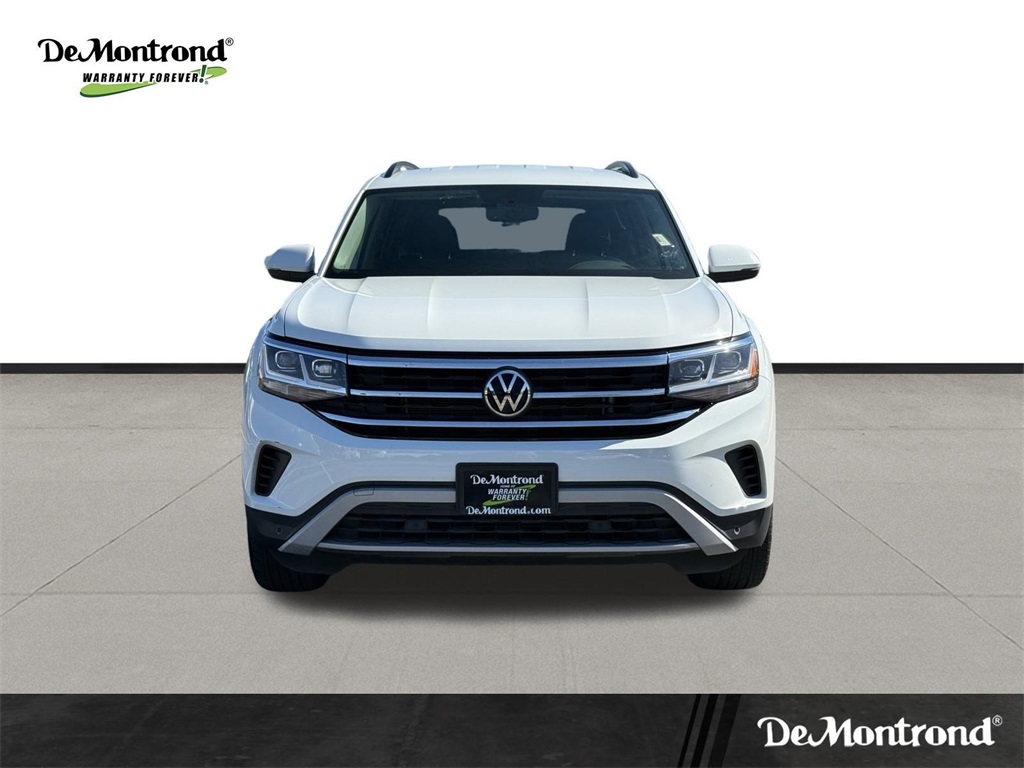 2022 Volkswagen Atlas 3.6L V6 SE w/Technology White at DeMontrond Automotive Group