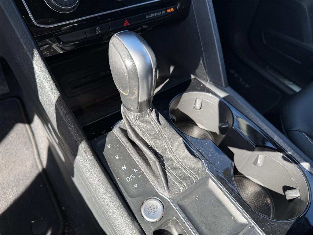 2022 Volkswagen Atlas 3.6L V6 SE w/Technology White at DeMontrond Automotive Group