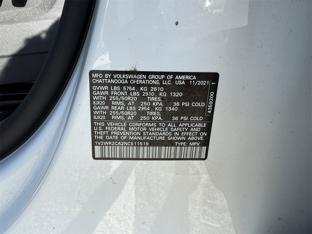 2022 Volkswagen Atlas 3.6L V6 SE w/Technology White at DeMontrond Automotive Group