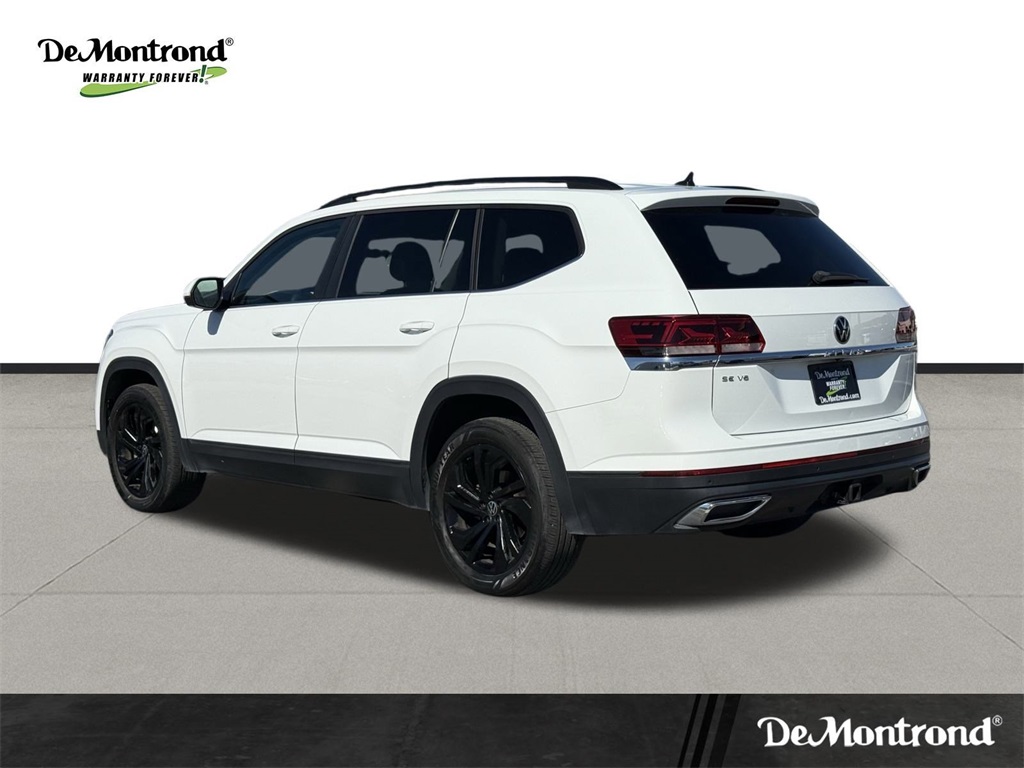 2022 Volkswagen Atlas 3.6L V6 SE w/Technology White at DeMontrond Automotive Group