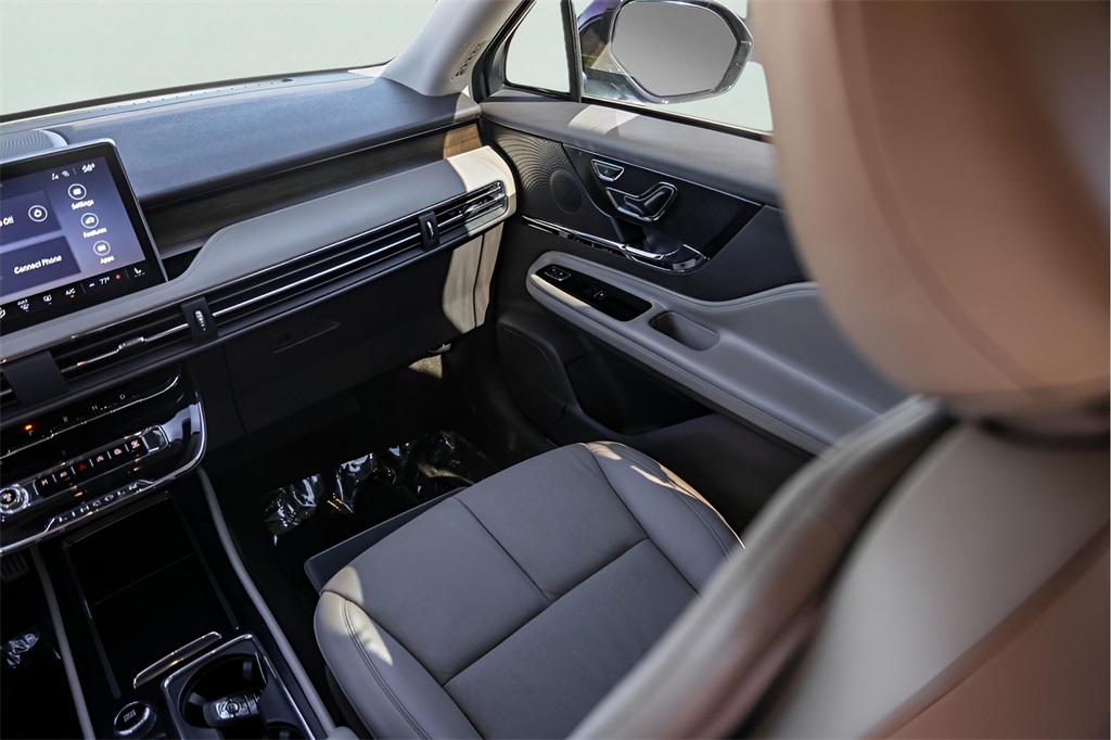 Used Car 2023 Lincoln Corsair  Reserve For Sale Under $40,000 In Austin, Texas