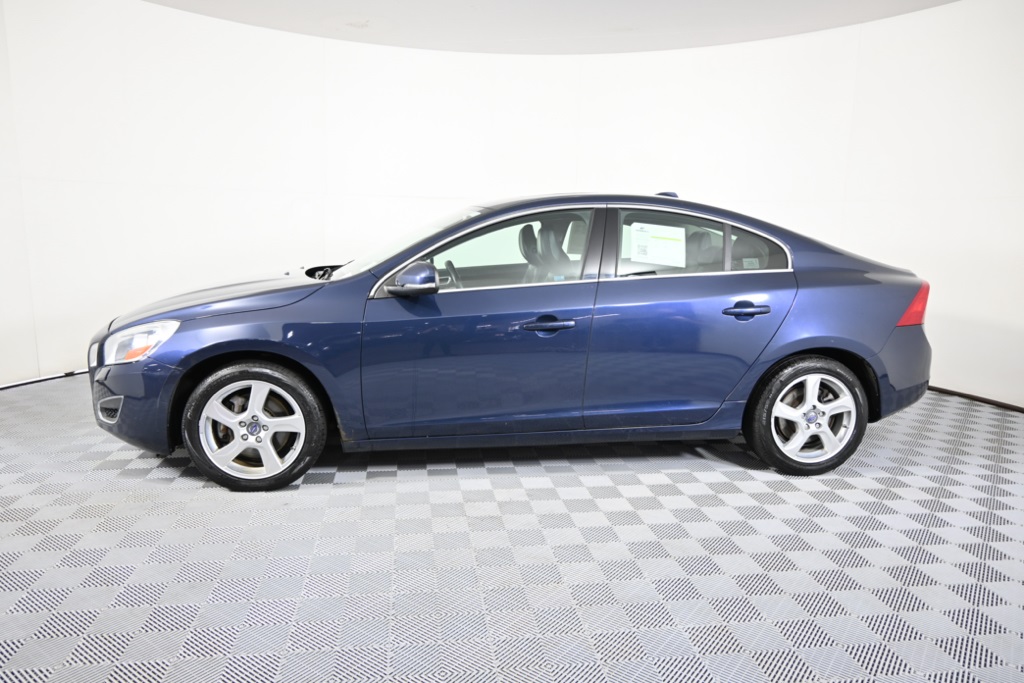 Used 2012 Volvo S60 T5 with VIN YV1622FSXC2091760 for sale in Forest Lake, Minnesota