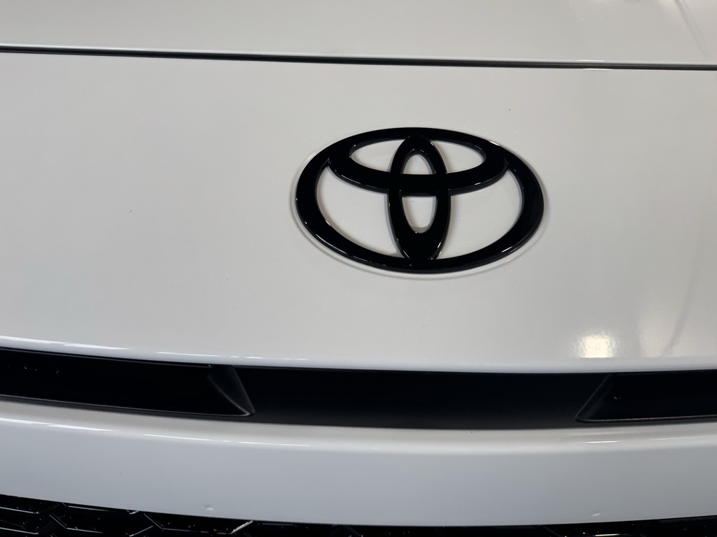 Thumbnail: 2026 Toyota Camry - 13