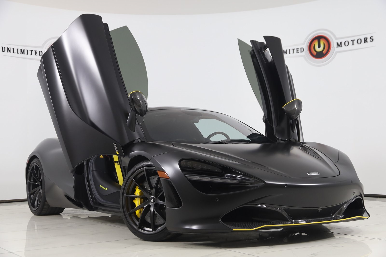 2022 McLaren 720S Performance Coupe RWD