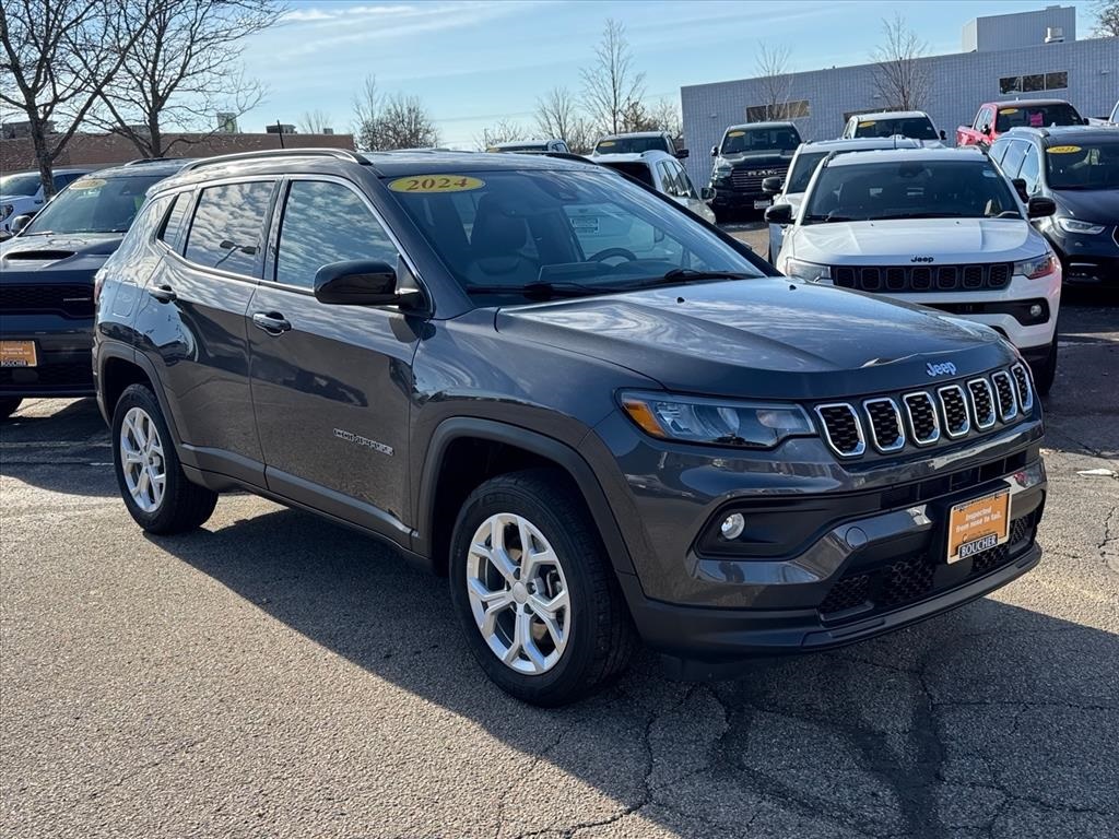2024 Jeep Compass Latitude 4WD