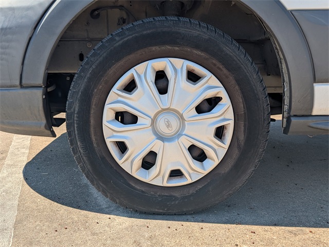 2018 Ford Transit-350 Base - 9