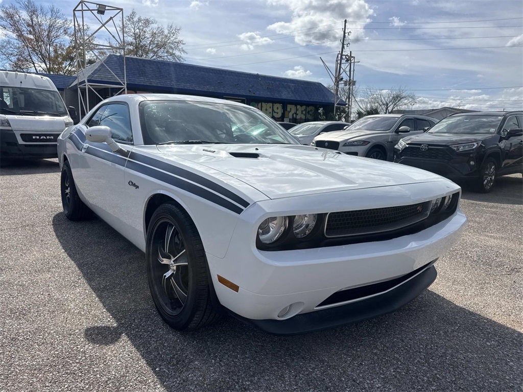 2013 Dodge Challenger R/T RWD