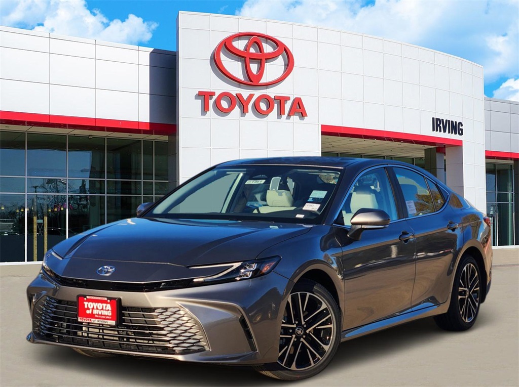 2026 Toyota Camry XLE FWD