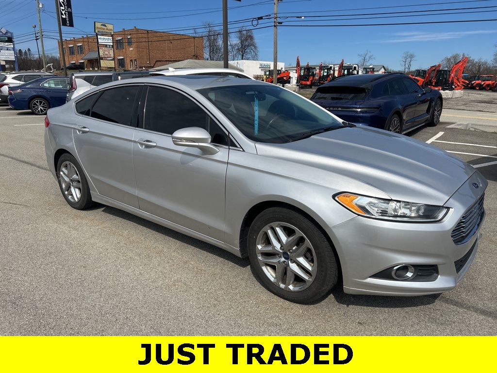 2016 Ford Fusion SE