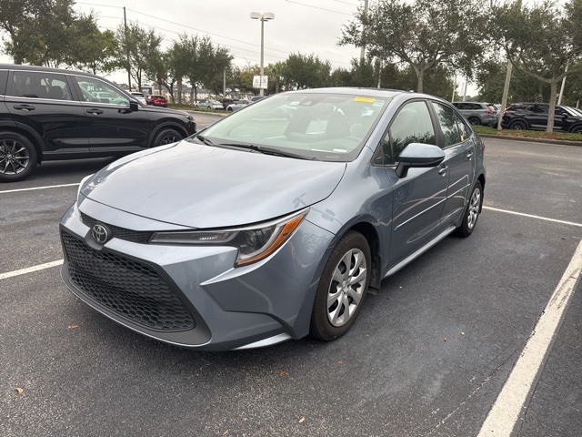 Used 2022 Toyota Corolla LE with VIN 5YFEPMAE3NP391709 for sale in Northfield, Minnesota