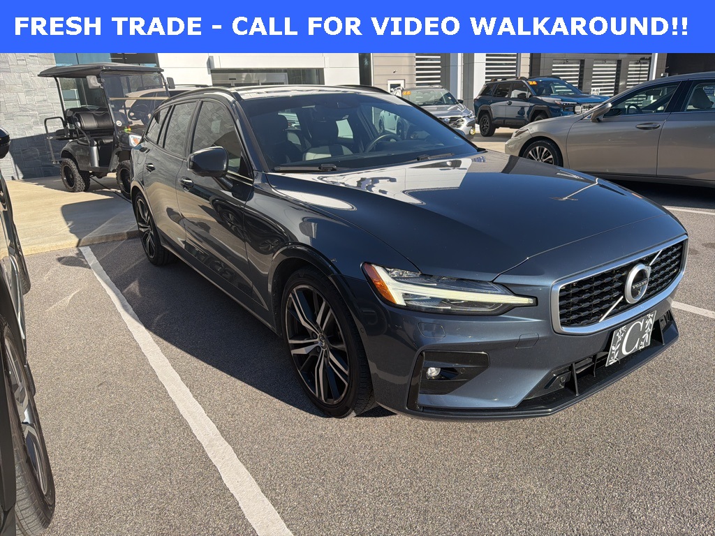 2020 Volvo V60 T5 R-Design FWD
