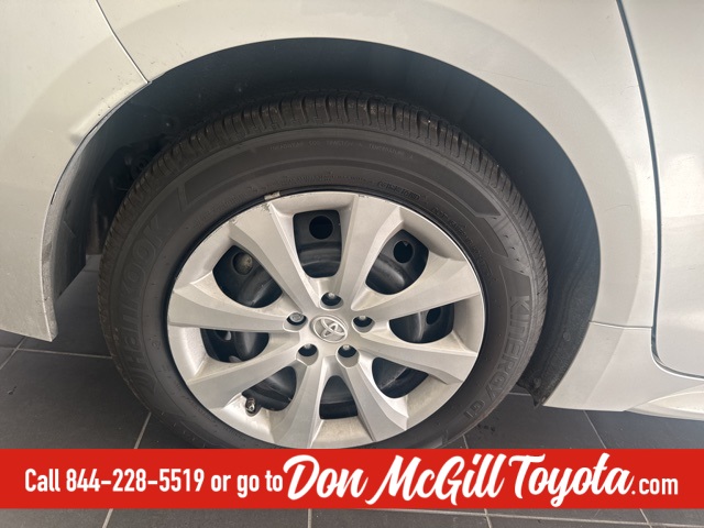 2021 Toyota Corolla LE Silver at Autostrade