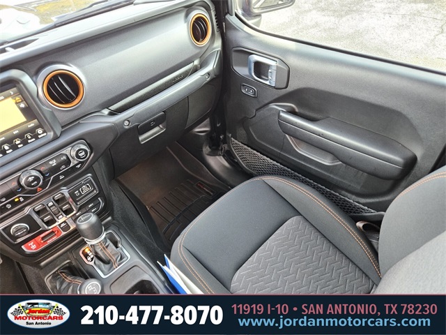 Used Car 2021 Jeep Gladiator  Mojave For Sale Under $40,000 In San Antonio, Texas