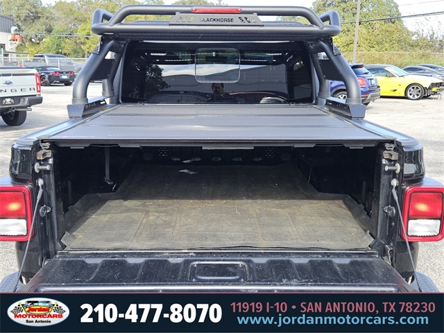 Used Car 2021 Jeep Gladiator  Mojave For Sale Under $40,000 In San Antonio, Texas