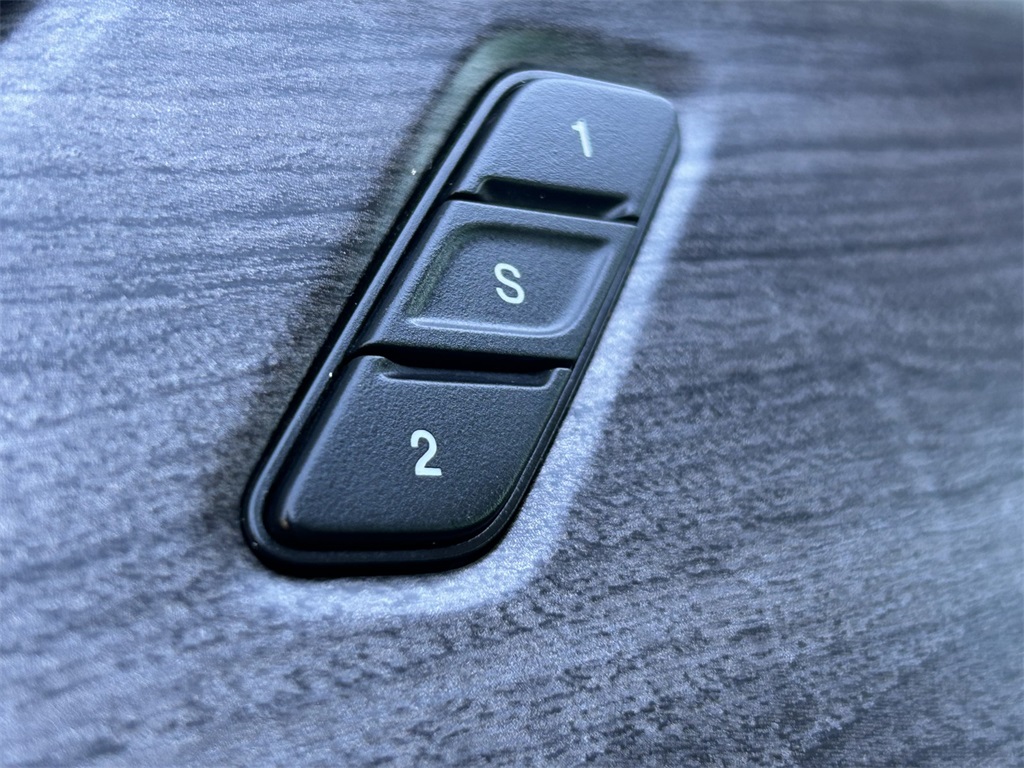 Used Car 2023 Jeep Grand Cherokee  Limited For Sale Under $30,000 In San Marcos, Texas