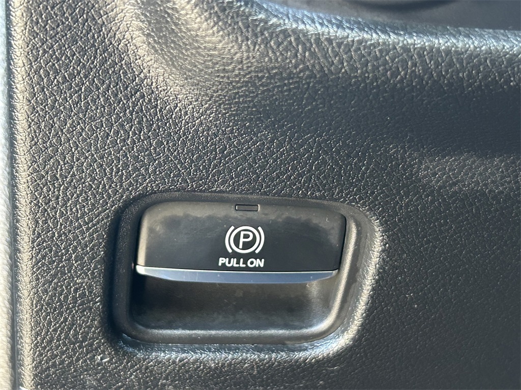 Used Car 2023 Jeep Grand Cherokee  Limited For Sale Under $30,000 In San Marcos, Texas