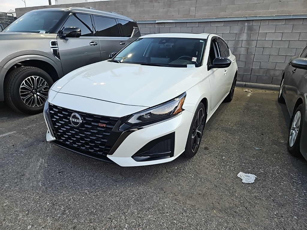 2023 Nissan Altima 2.5 SR