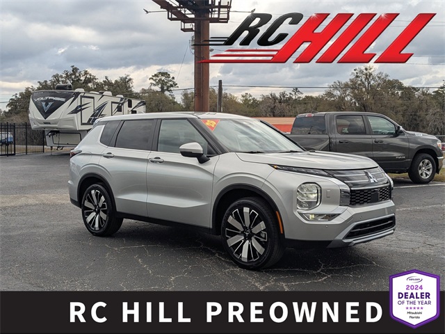 2025 Mitsubishi Outlander SE FWD