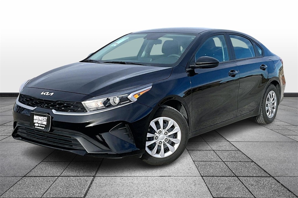 2024 Kia Forte LX FWD