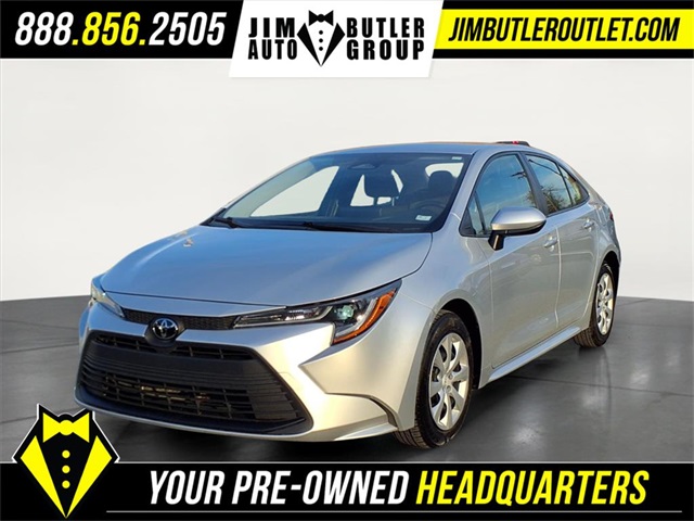 2023 Toyota Corolla LE's photo