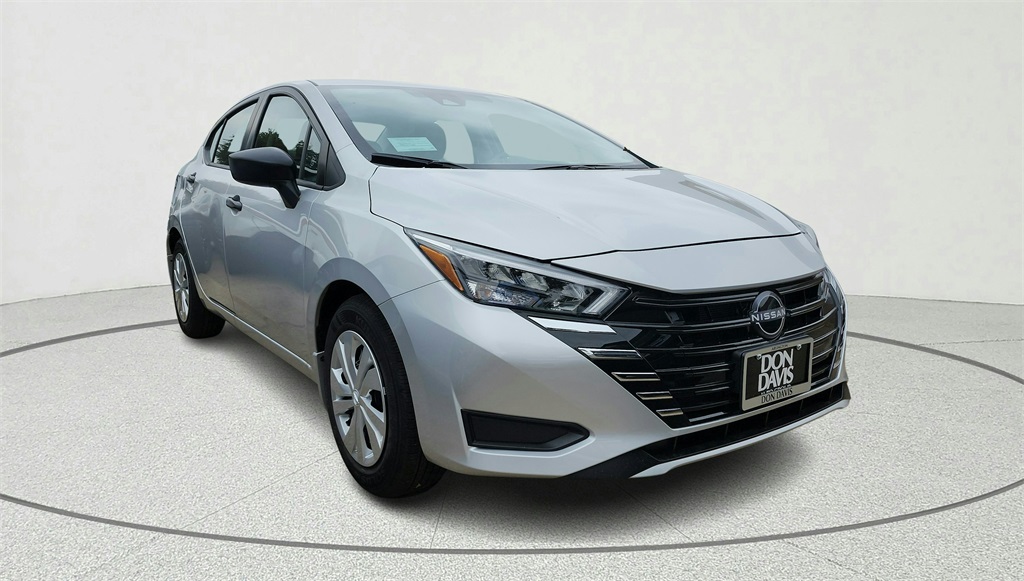 2025 Nissan Versa