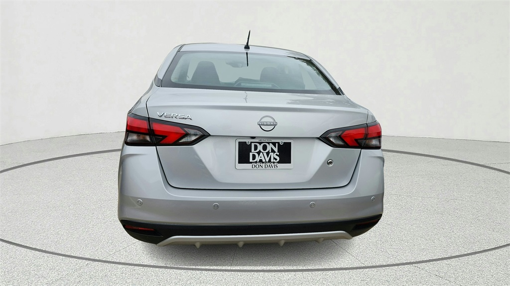 2025 Nissan Versa