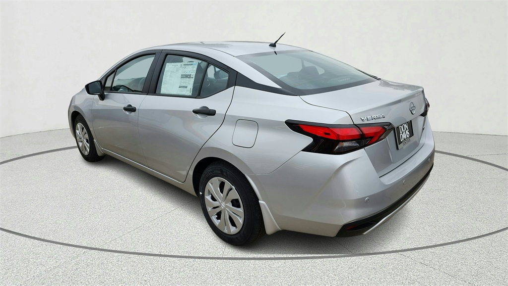 2025 Nissan Versa