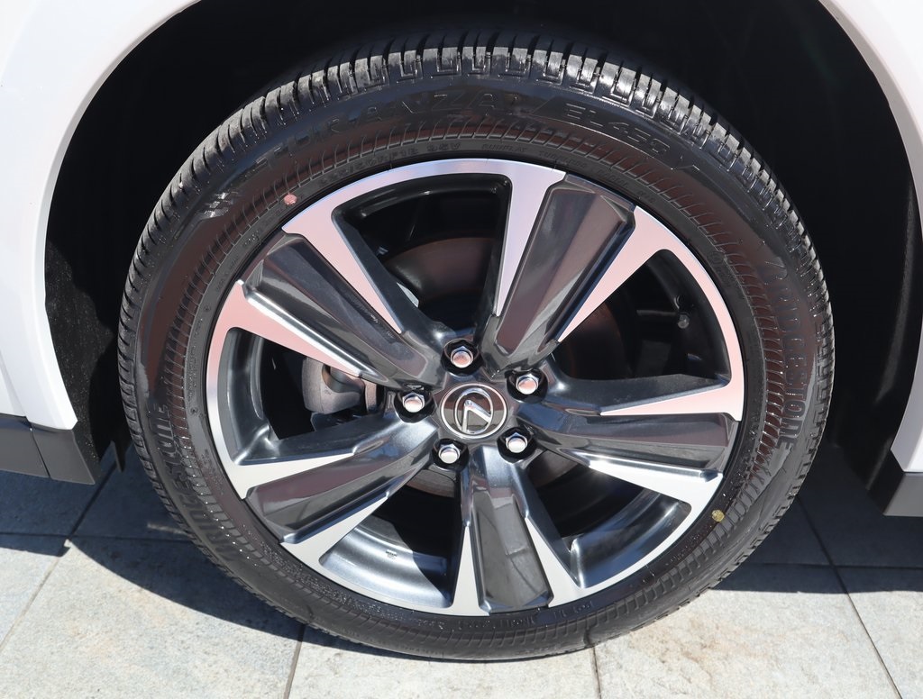 Thumbnail: 2025 Lexus UX - 12