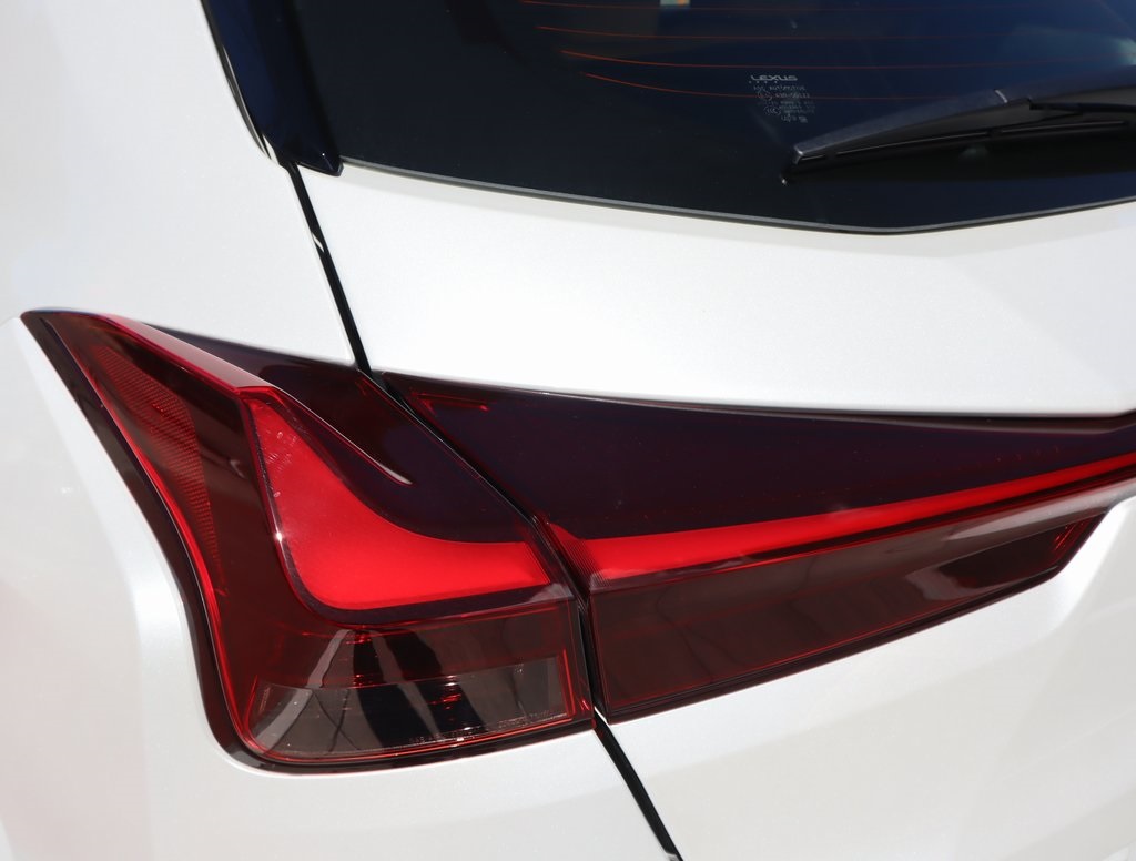 Thumbnail: 2025 Lexus UX - 21