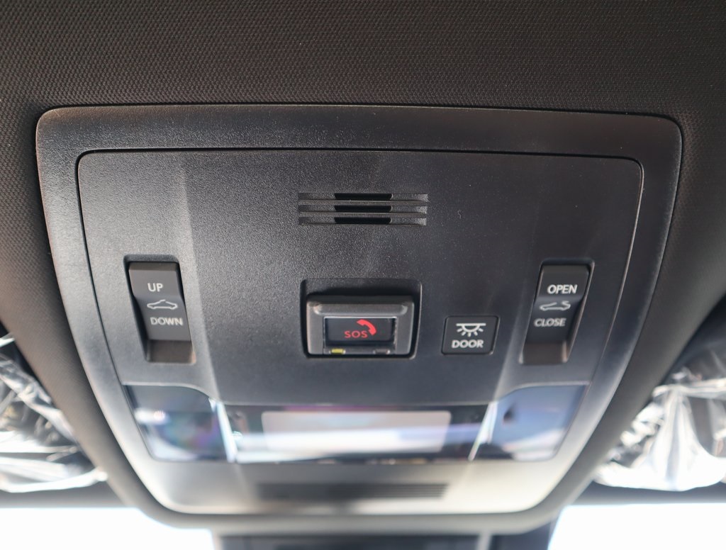 Thumbnail: 2025 Lexus UX - 27