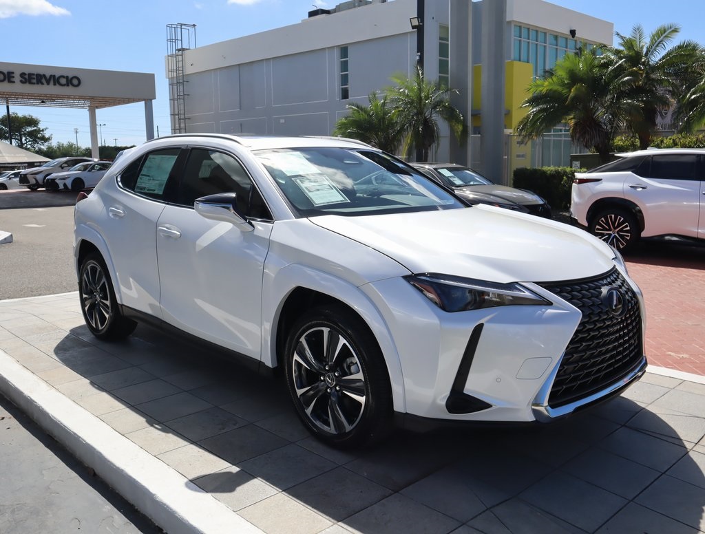 Thumbnail: 2025 Lexus UX - 4