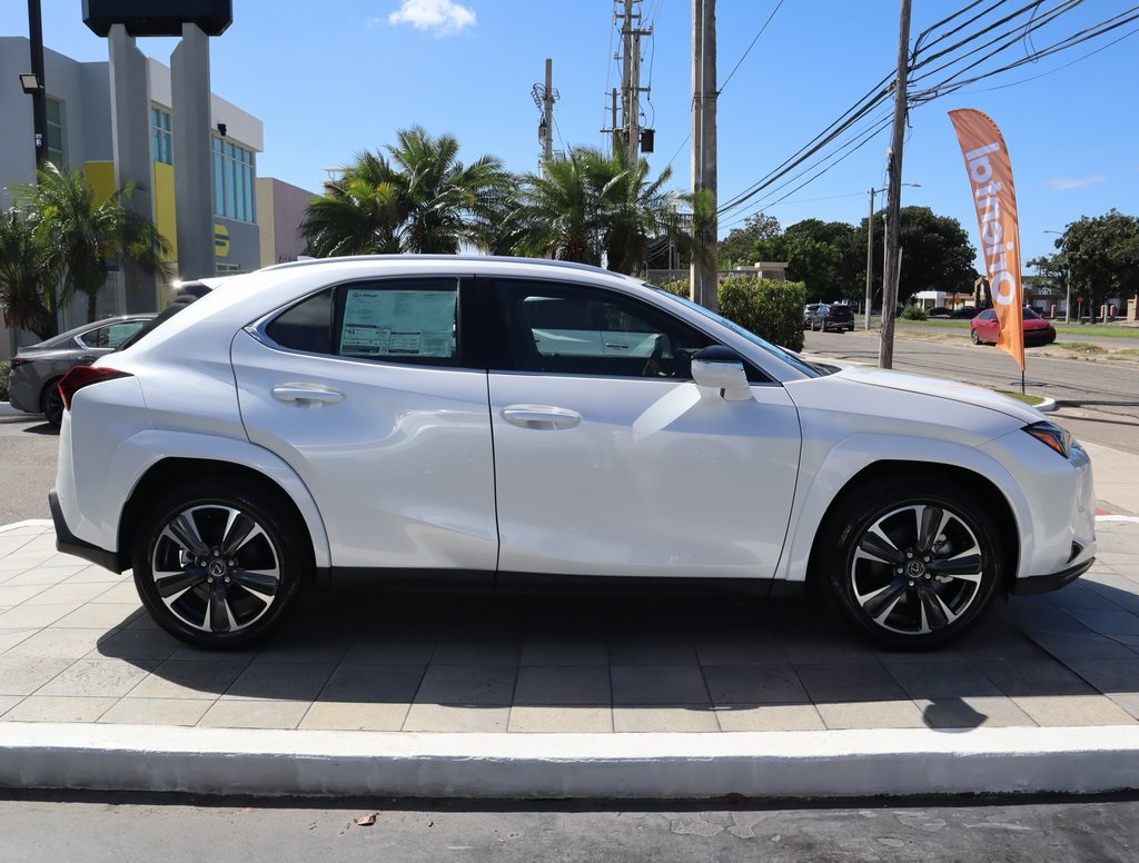 Thumbnail: 2025 Lexus UX - 5