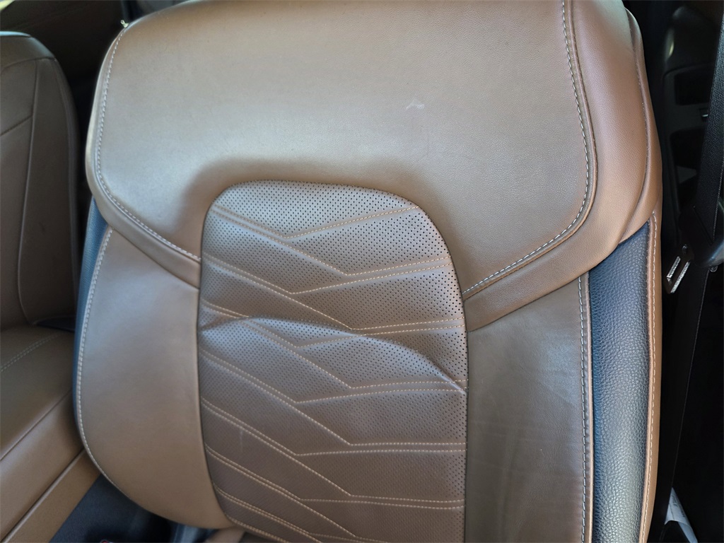 2024 Nissan Pathfinder Platinum Green at DeMontrond Auto Country