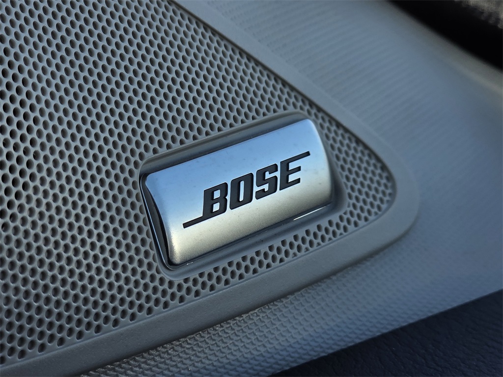 2024 Nissan Pathfinder Platinum Green at DeMontrond Auto Country