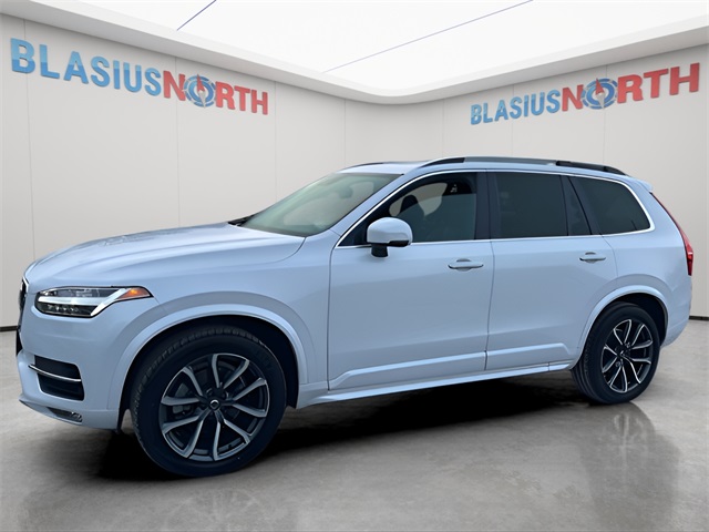 2019 Volvo XC90 T6 Momentum AWD