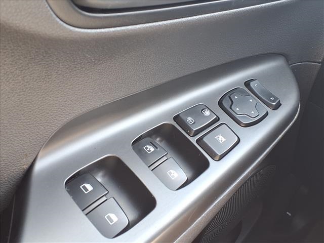 2021 Hyundai Kona SEL Plus - 9