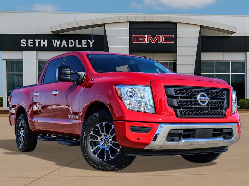 2021 Nissan Titan SV 