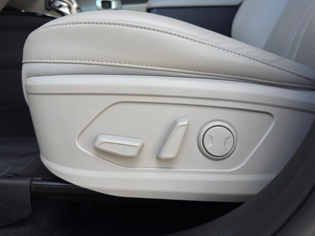 2021 Kia Sorento SX Silver at Shottenkirk Kia Fort Bend