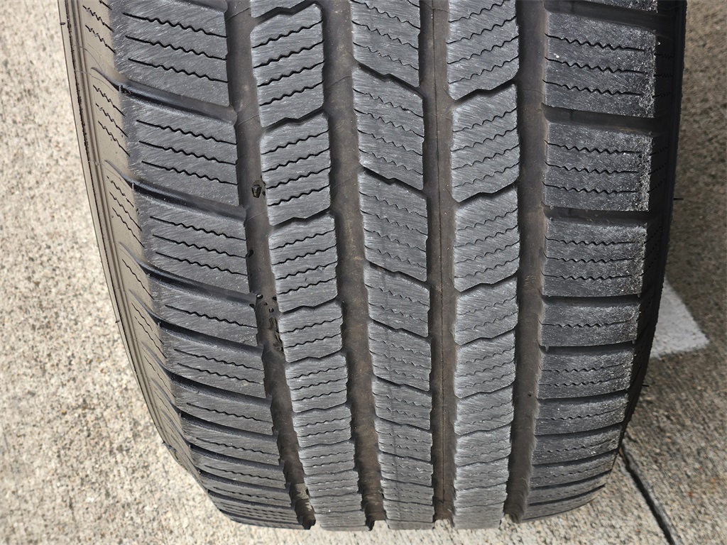 2016 Toyota Highlander Limited Platinum V6 Silver at Toyota of Victoria