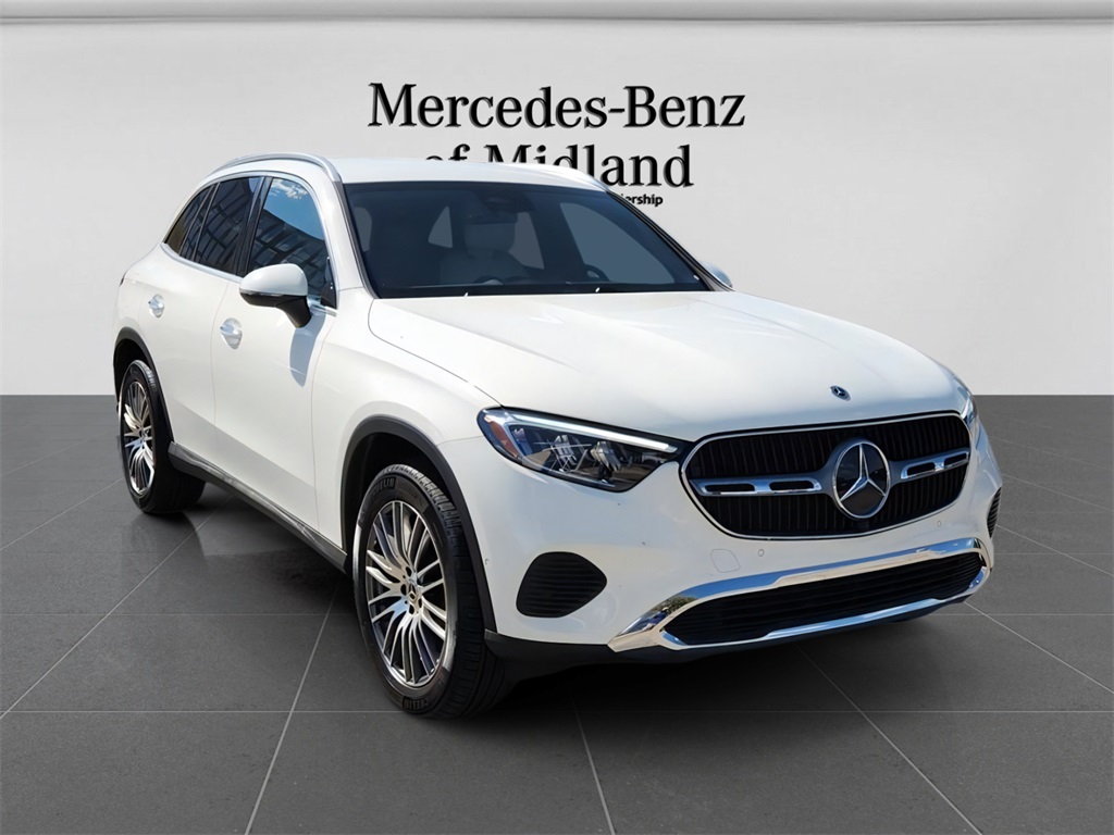 2025 Mercedes-Benz GLC 300 4MATIC
