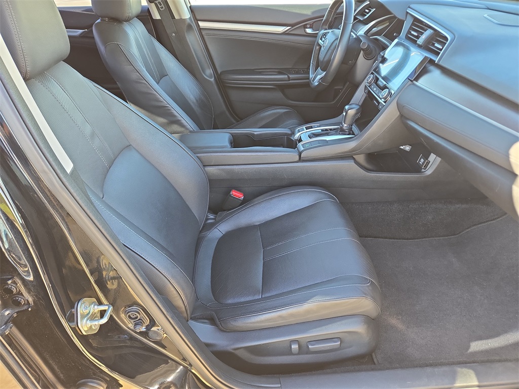 2016 Honda Civic Touring Black at Bravo Nissan