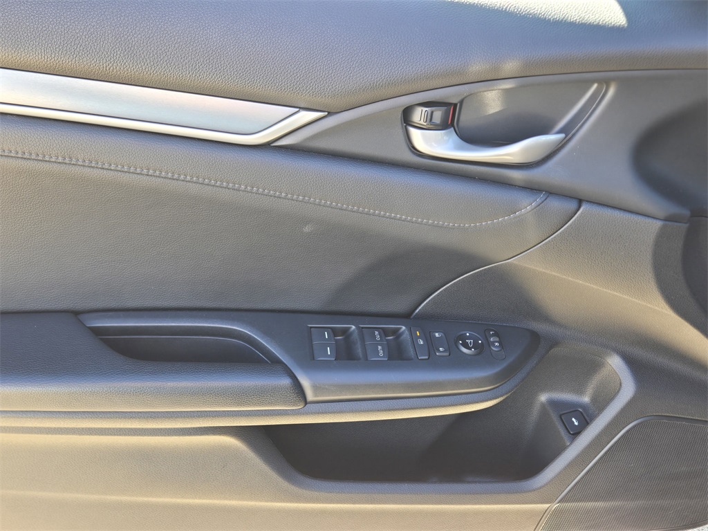 2016 Honda Civic Touring Black at Bravo Nissan